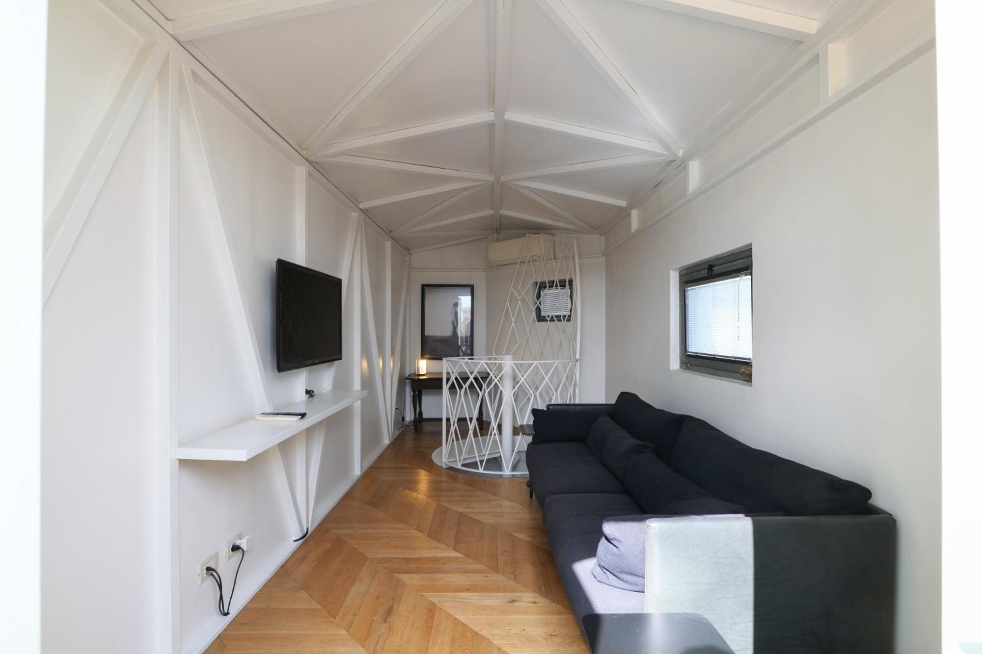 Luxury Penthouse With Rooftop Terrace Apartment