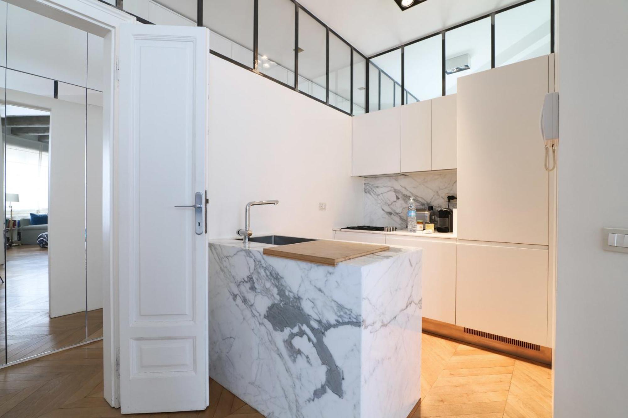 Luxury Penthouse With Rooftop Terrace Apartment *