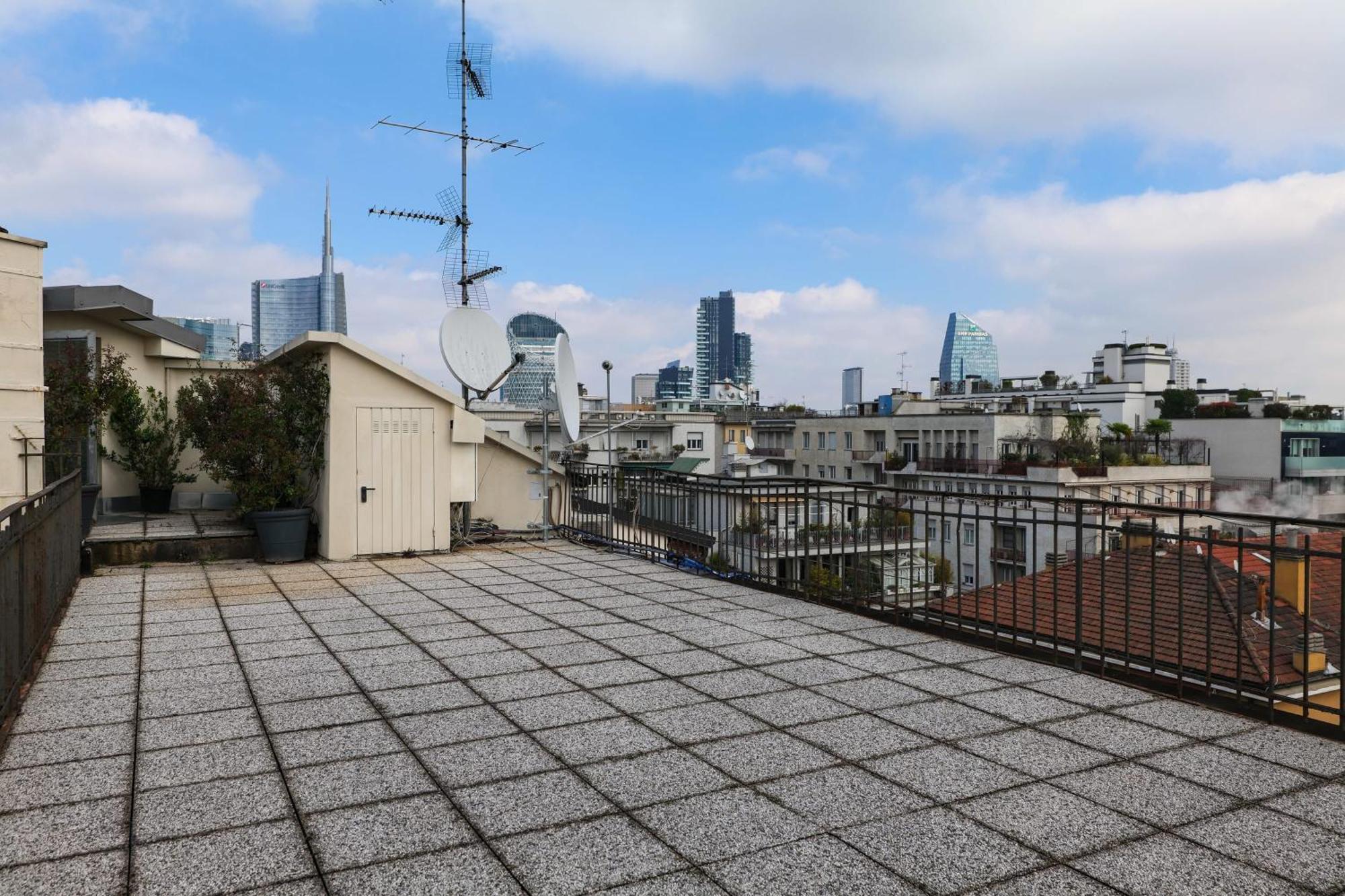 Apartment Luxury Penthouse With Rooftop Terrace *
