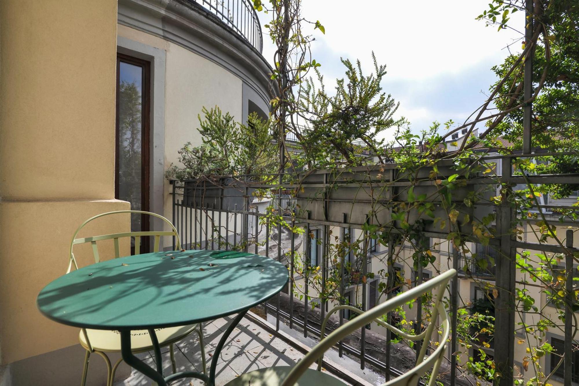 Luxury Penthouse With Rooftop Terrace Apartment